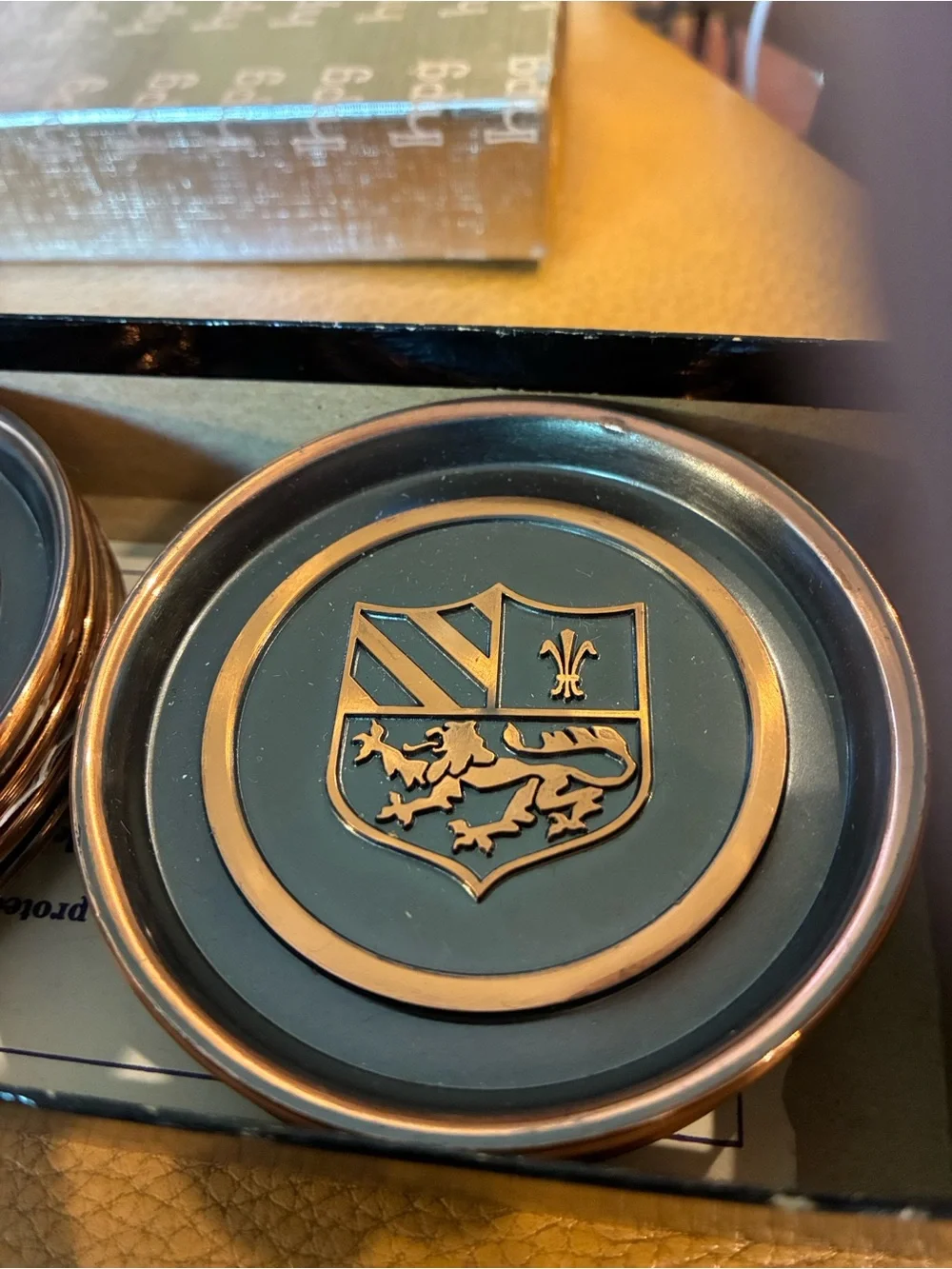 Hyde Park COASTERS Heraldic Set/ 8 copper & black metal NIB Paper Hyatt Regency